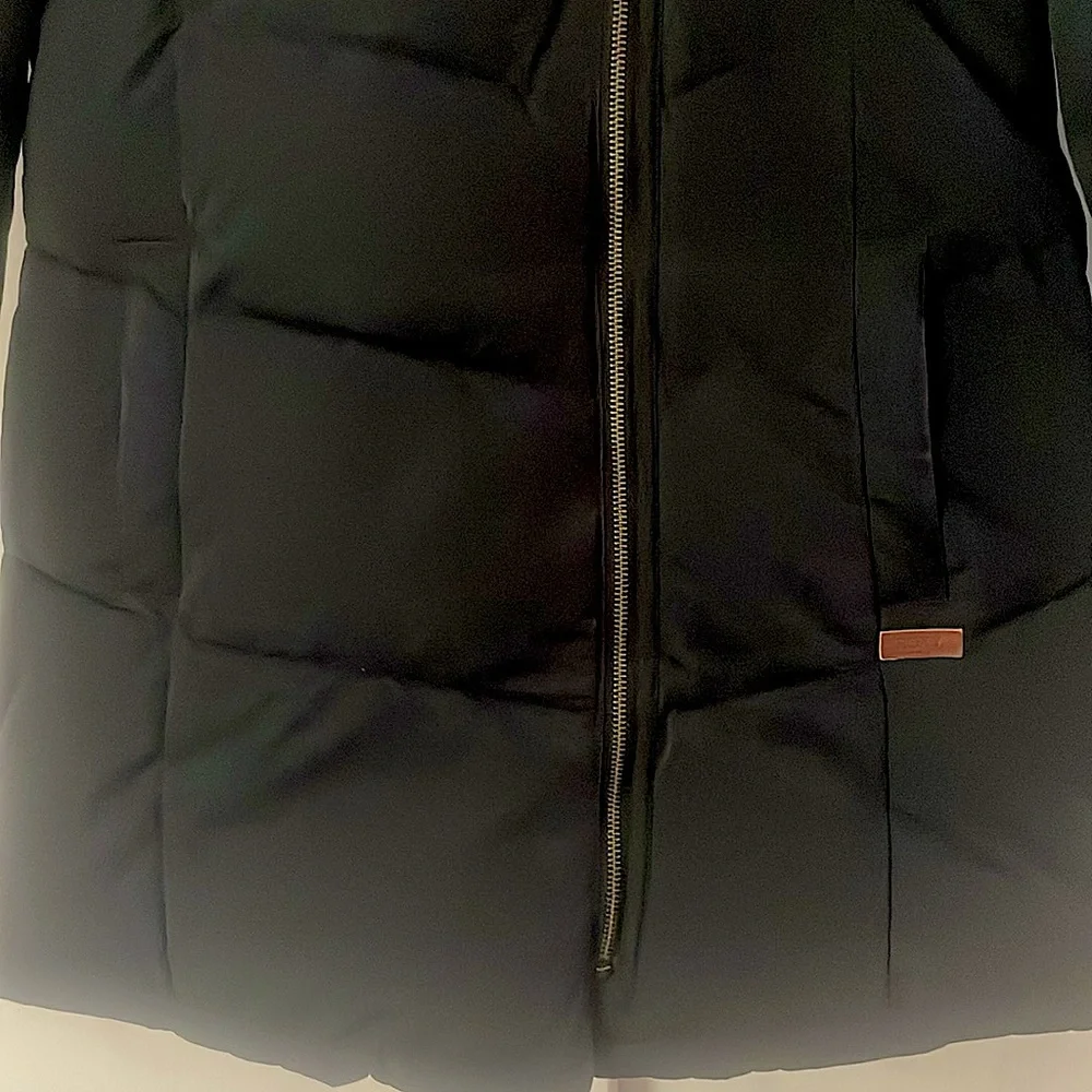 Roxy winter jacket. - Picture 3 of 7